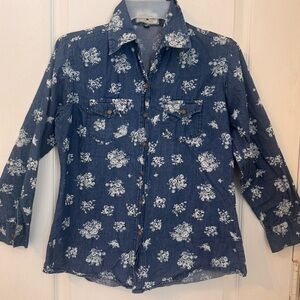 FLORAL CHAMBRAY SHIRT, BLUE DENIM LOOK BUTTON-UP, SIZE SMALL WESTERN, COWBOY